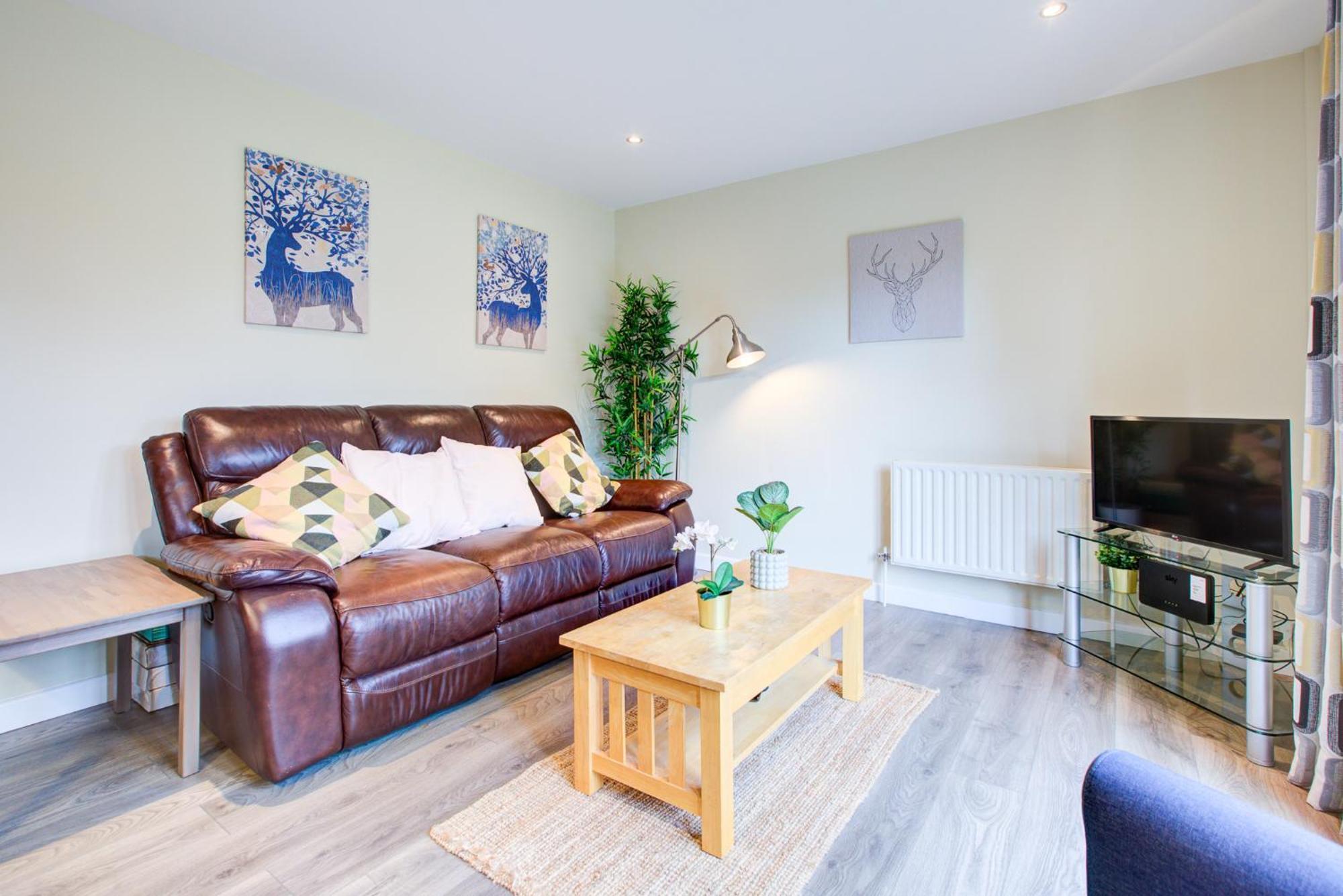 Spacious & Modern 2 Bed Sleeps 5 In Walthamstow لندن المظهر الخارجي الصورة