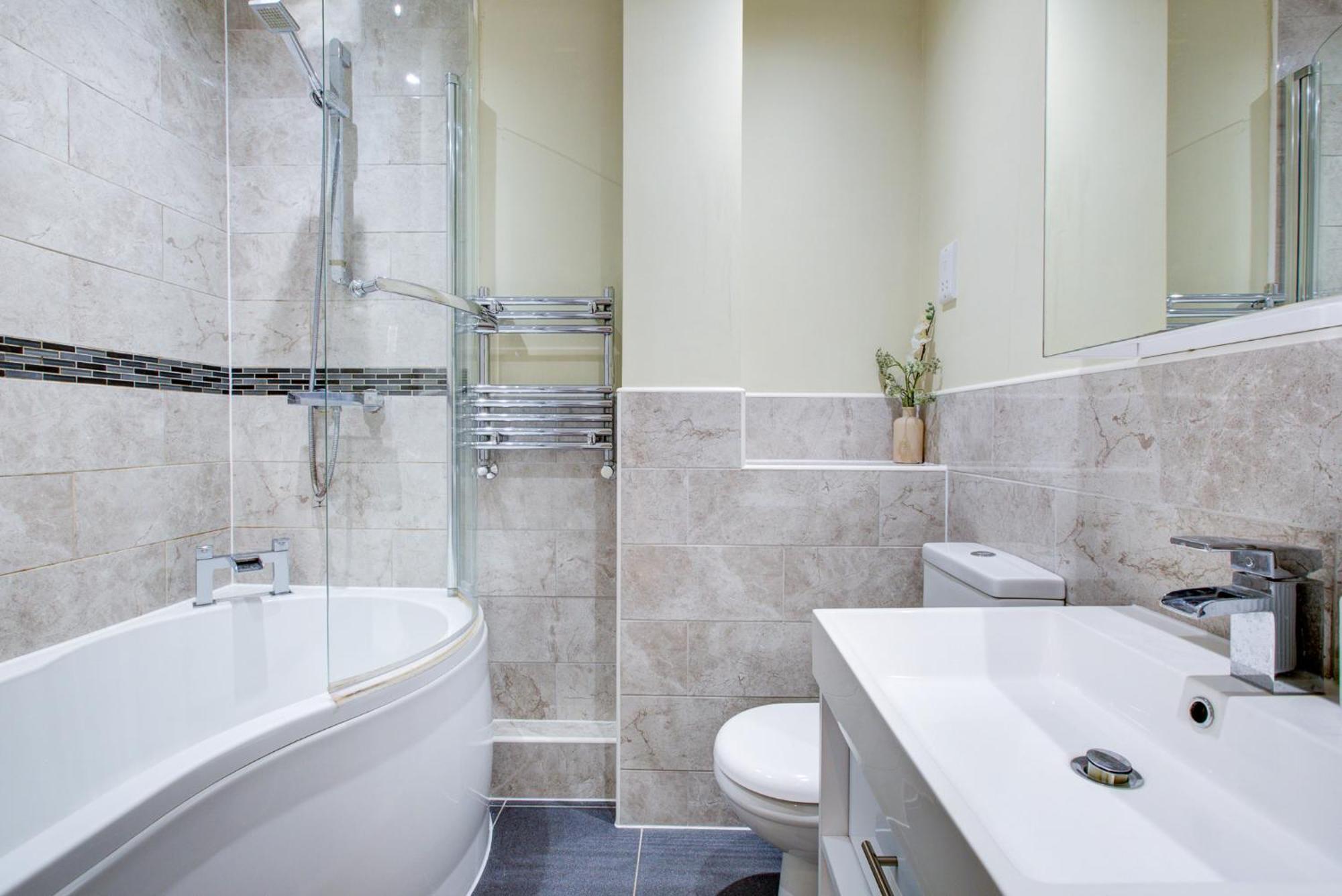 Spacious & Modern 2 Bed Sleeps 5 In Walthamstow لندن المظهر الخارجي الصورة